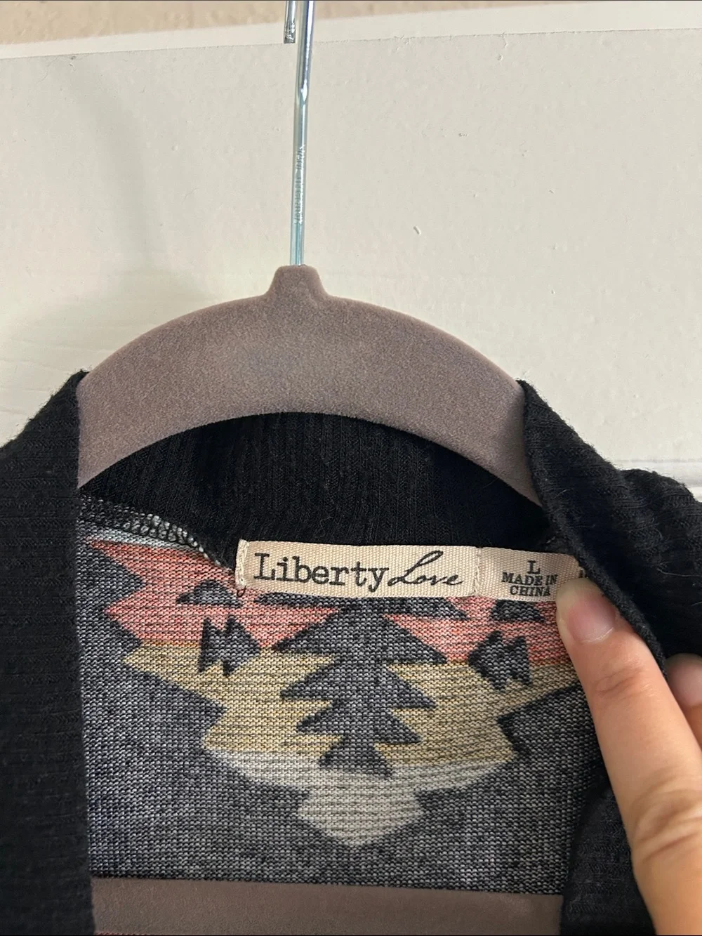 Liberty Love Southwestern Aztec Print Waterfall Cardigan Black Large